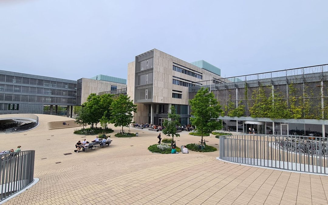 KODAŇSKÁ UNIVERZITA SA OBÁVA ŠPIONÁŽE ČÍNY, RUSKA A IRÁNU