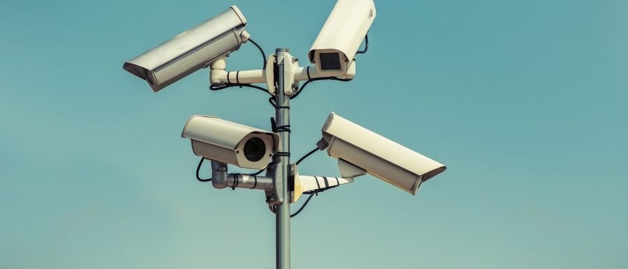 ORGANIZOVANÝ ZLOČIN VYUŽÍVA DIGITÁLNE SLEDOVANIE NA ODHAĽOVANIE ZDROJOV FBI